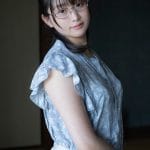 地味系グラドルさん、ドエロい水着を着せられる
