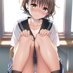 【二次元】教室でパンチラ強要される女子